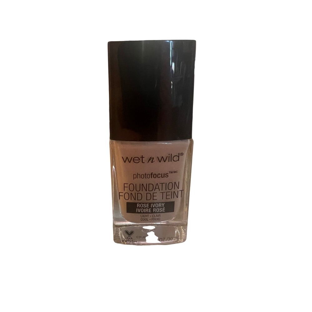 Wet n Wild Photo Focus Foundation Rose Ivory 364C Light Cool Matte 1oz 30ml
